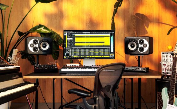 Steinberg Cubase Pro 15 (v15.0.10-R2R)